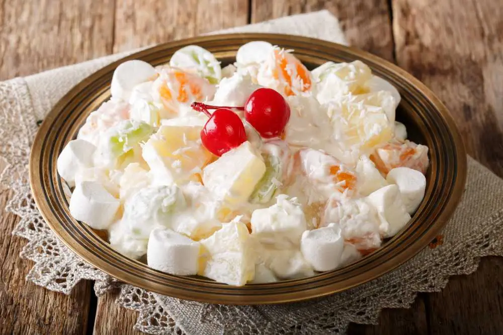 10. Salada de Ambrosia