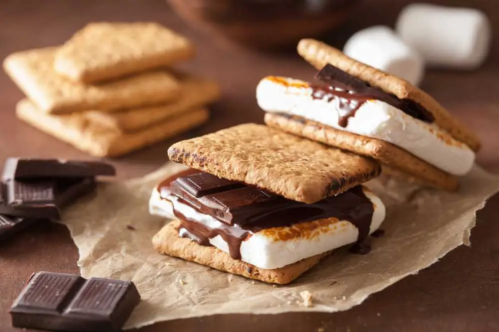 ၂။ S'mores