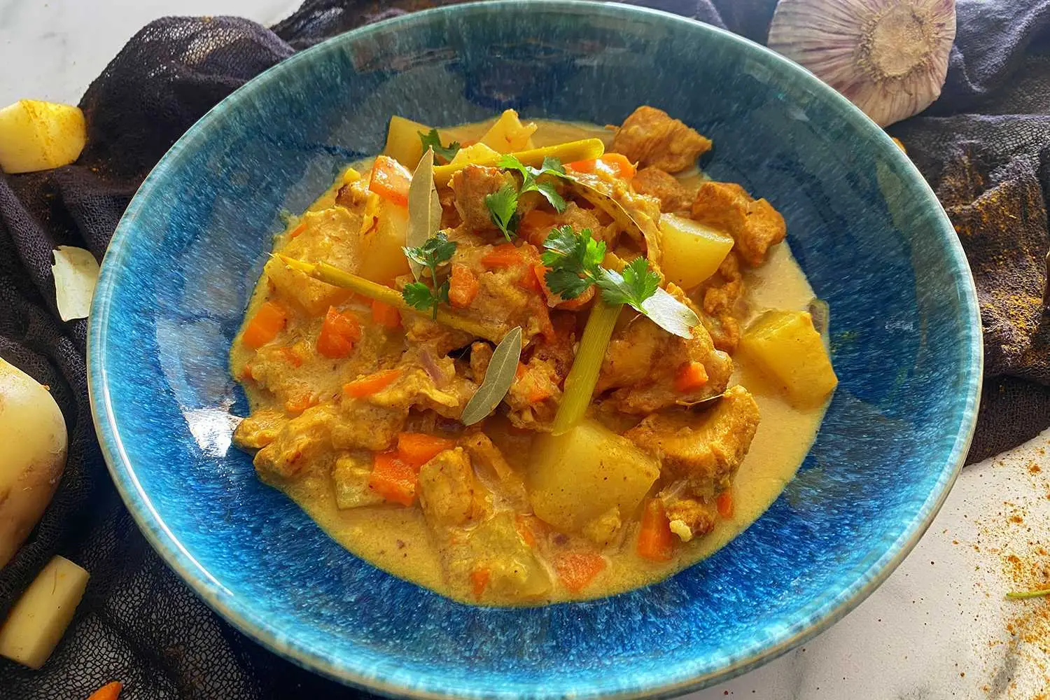 4. Piščančji curry