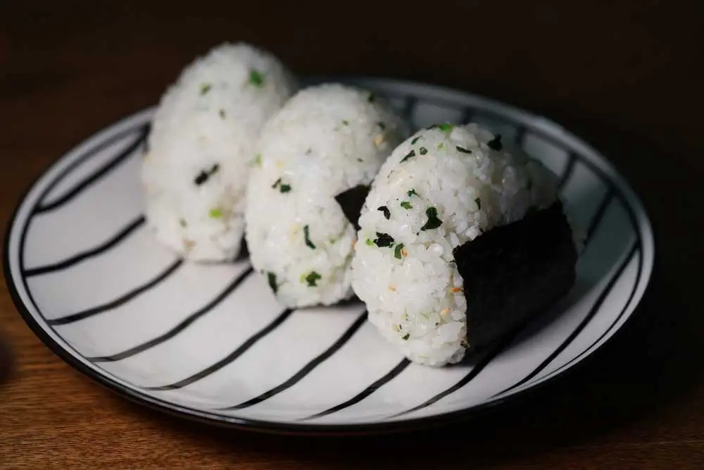 9. Bolinhos de arroz japoneses