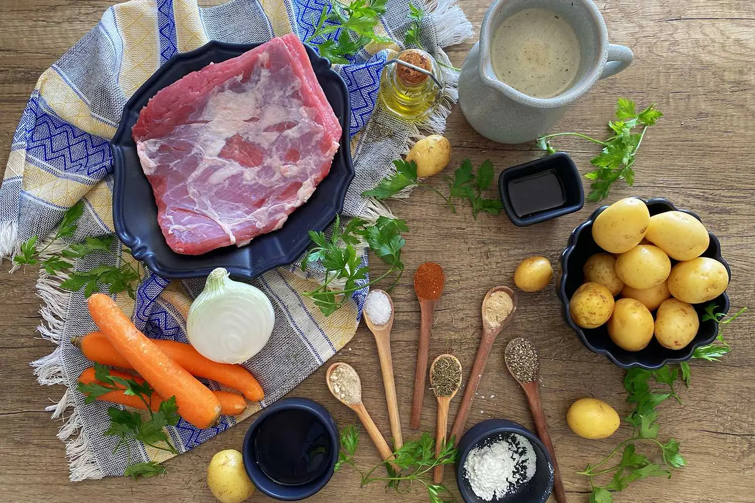 Posso fazer carne assada em panela lenta?