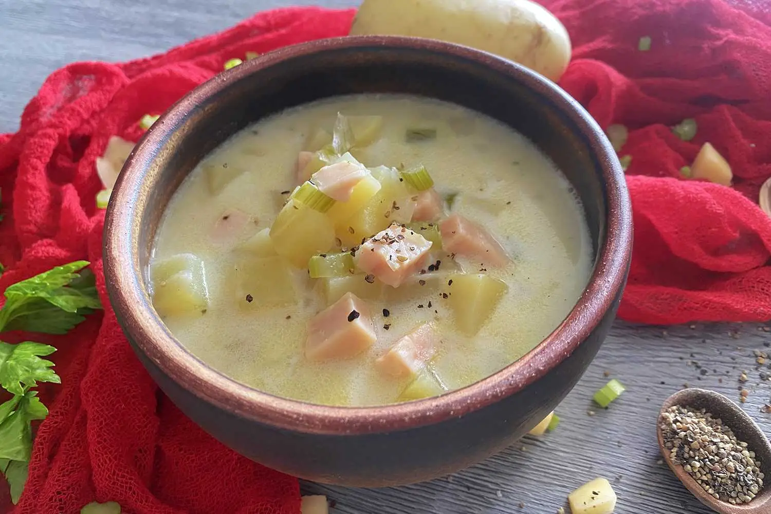 Sopa de presunto e batata