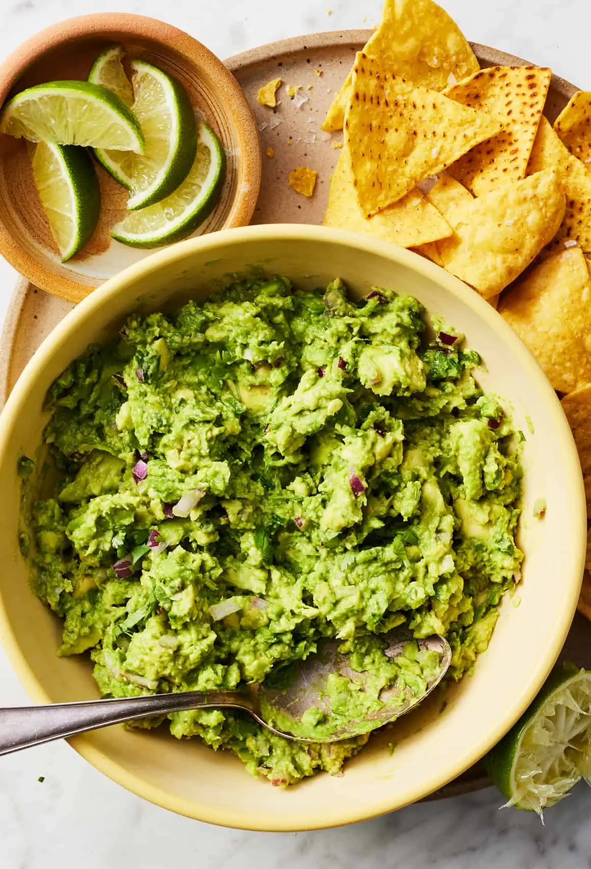 Como facer guacamole