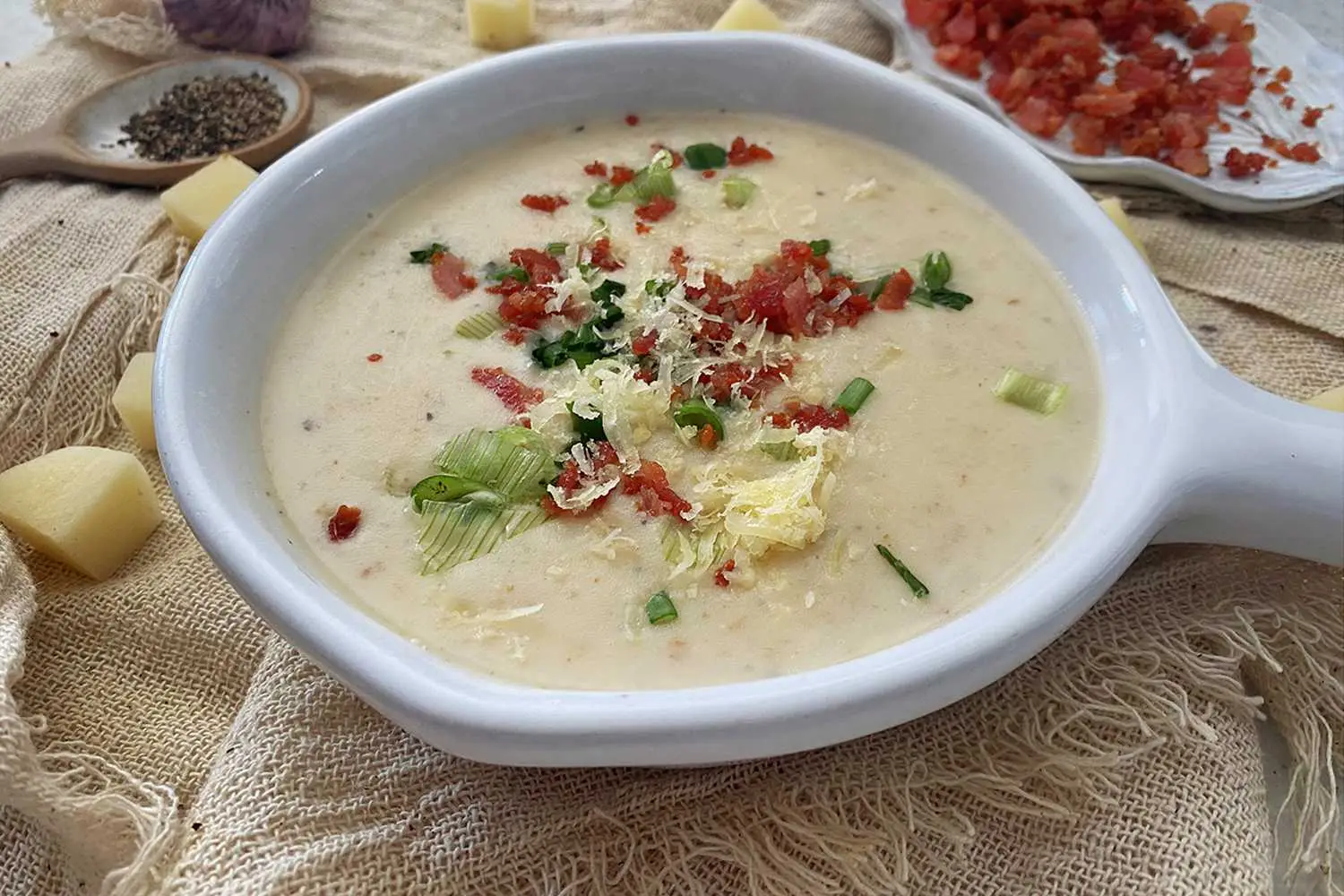 Soupe instantanée de pommes de terre au four