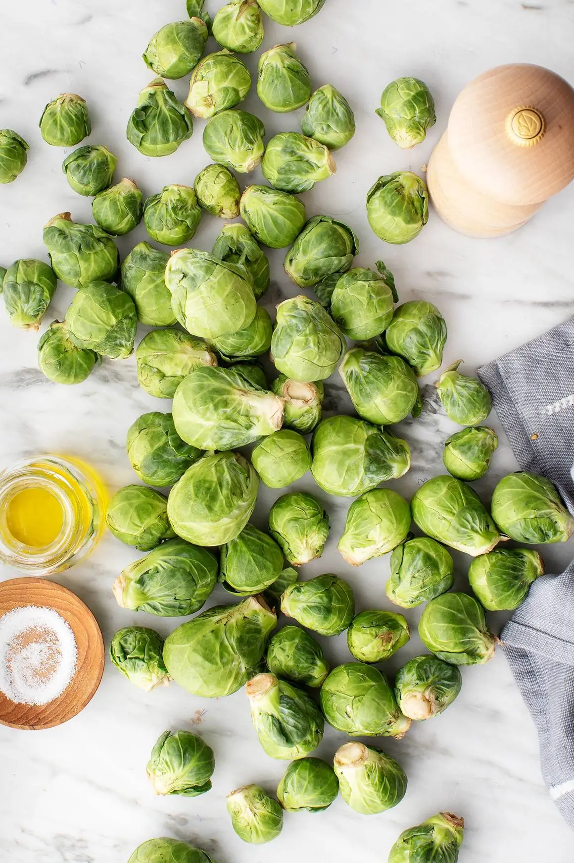 Por que eu adoro esta receita de salada de couve de Bruxelas